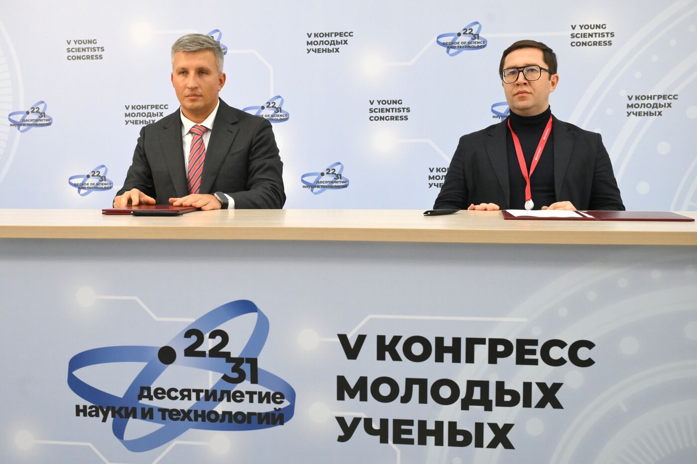 КМУ-2025. Подписания