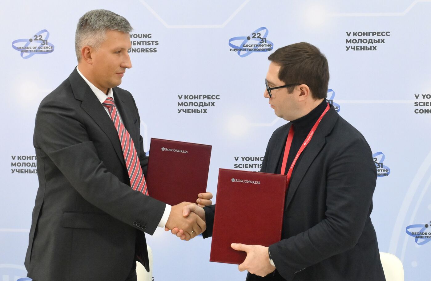 КМУ-2025. Подписания