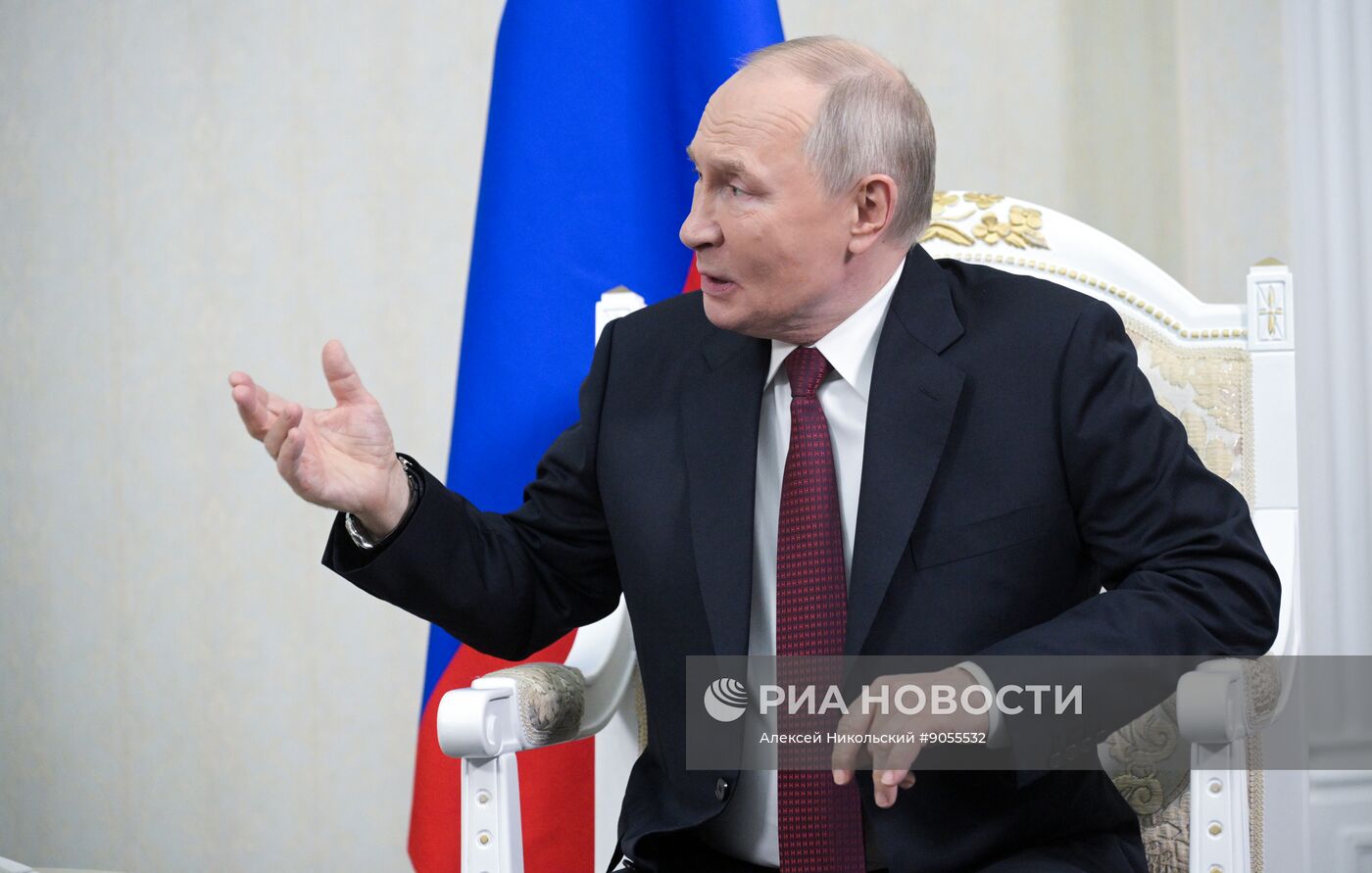 Государственный визит президента Владимира Путина в Киргизию. День второй