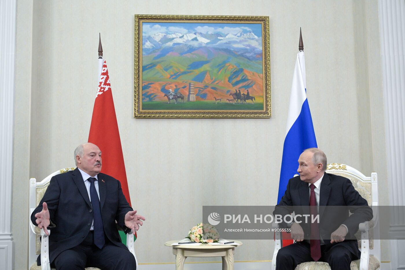 Государственный визит президента Владимира Путина в Киргизию. День второй