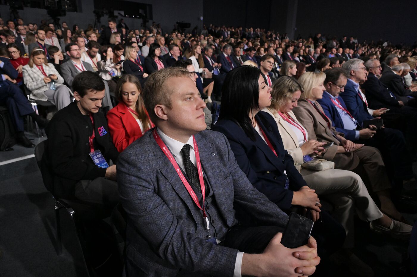 КМУ-2025. Пленарное заседание. Энергия науки: от потенциала знаний к созиданию будущего