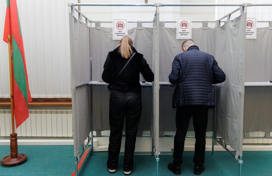 Досрочное голосование на выборах депутатов в Приднестровье