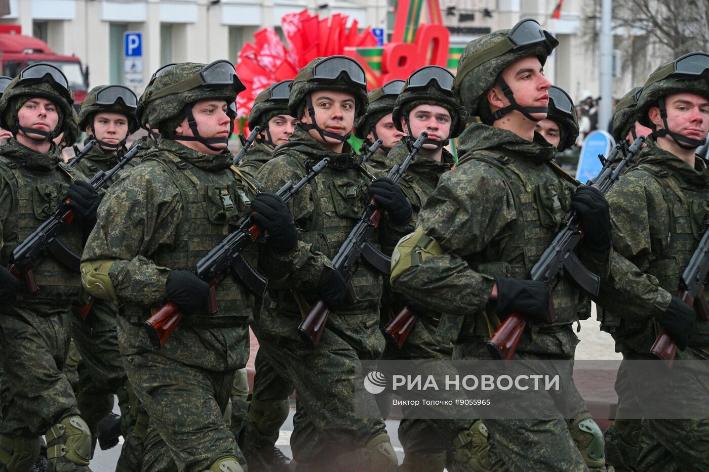 Открытие памятника маршалу Рокоссовскому в Гомеле