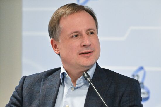 КМУ-2025. Цифровая трансформация науки и высшего образования: какой должна быть комфортная цифровая среда для профессионального сообщества