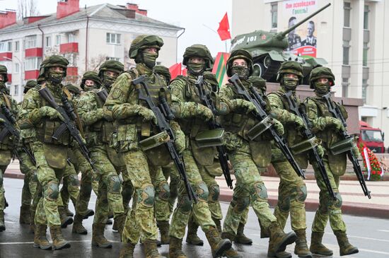 Открытие памятника маршалу Рокоссовскому в Гомеле