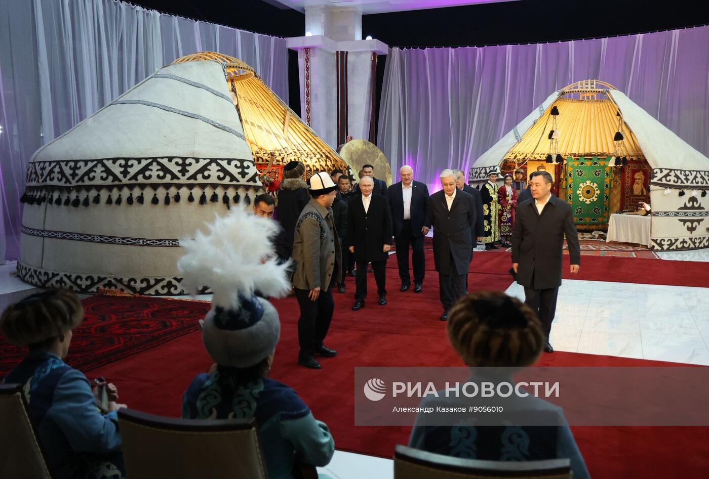 Государственный визит президента Владимира Путина в Киргизию. День второй