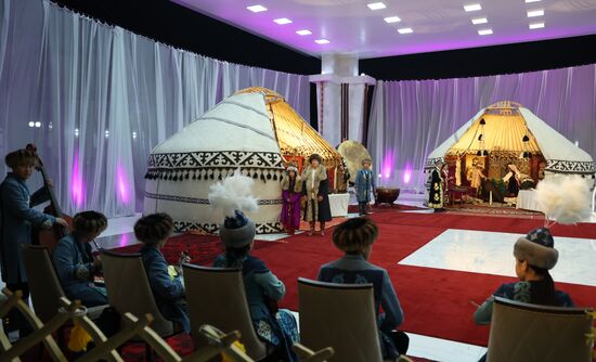 Государственный визит президента Владимира Путина в Киргизию. День второй