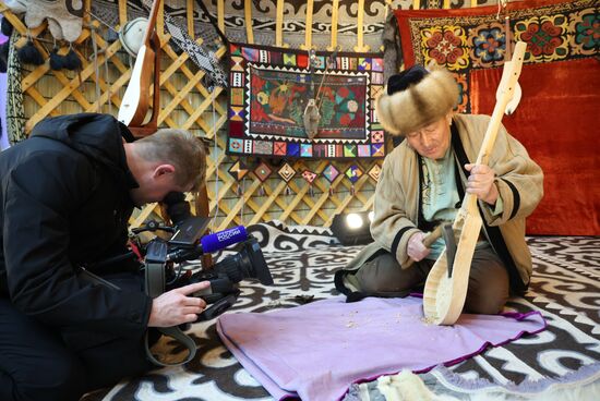 Государственный визит президента Владимира Путина в Киргизию. День второй