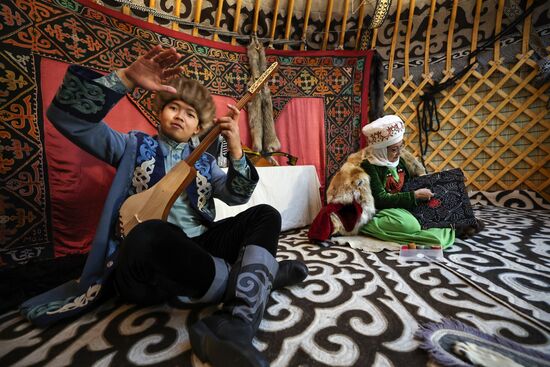 Государственный визит президента Владимира Путина в Киргизию. День второй