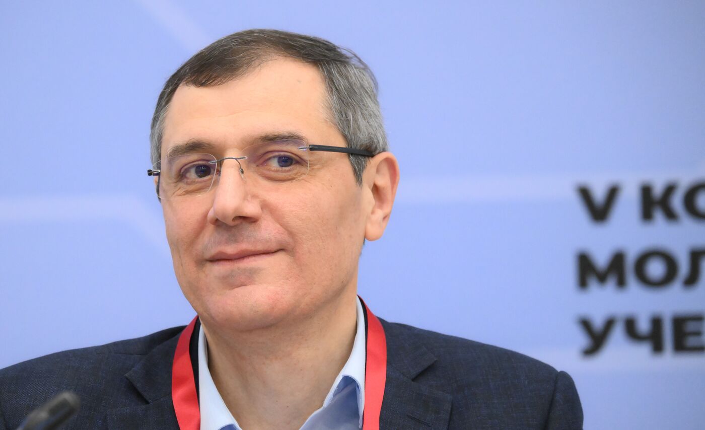 КМУ-2025. Математика – от фундаментальных теорем до современных технологий