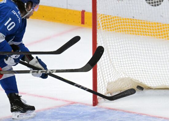 Хоккей. КХЛ. "Динамо" (Москва) - "Локомотив" (Ярославль)