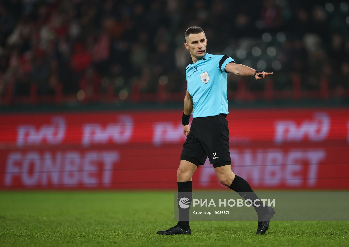 Футбол. Кубок России. "Локомотив" (Москва) - "Спартак" (Москва)