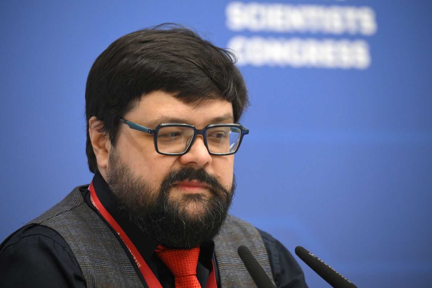 КМУ-2025. Лекция. Медицина на передовой: клиническая практика, научная работа и гражданская ответственность
