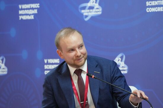 КМУ-2025. Диалог лидеров: лучшие практики подготовки медицинских кадров