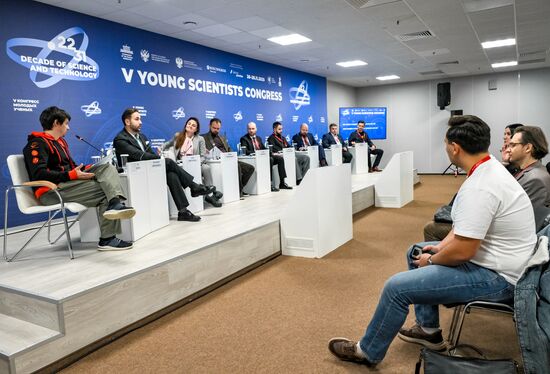 КМУ-2025. Как бизнес продвигает науку и зачем ему это