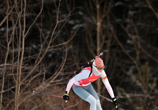 Биатлон. Первый этап Альфа-Банк Кубка России. Женщины. Спринт 