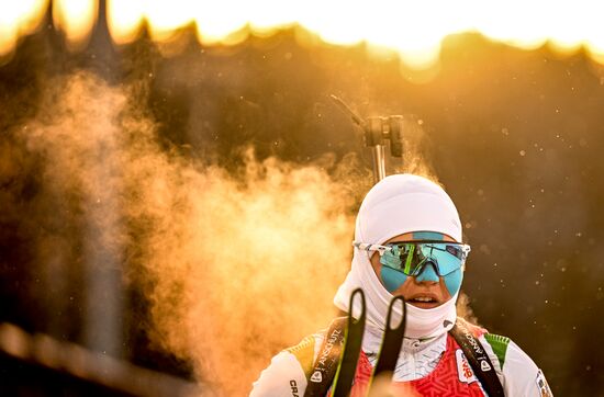 Биатлон. Первый этап Альфа-Банк Кубка России. Женщины. Спринт 