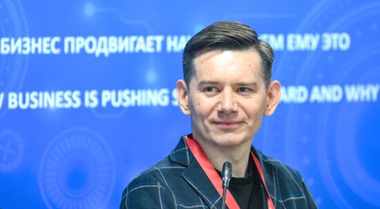 КМУ-2025. Как бизнес продвигает науку и зачем ему это