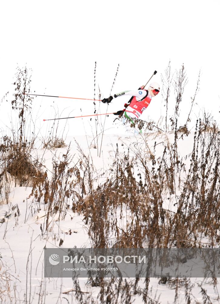 Биатлон. Первый этап Альфа-Банк Кубка России. Женщины. Спринт