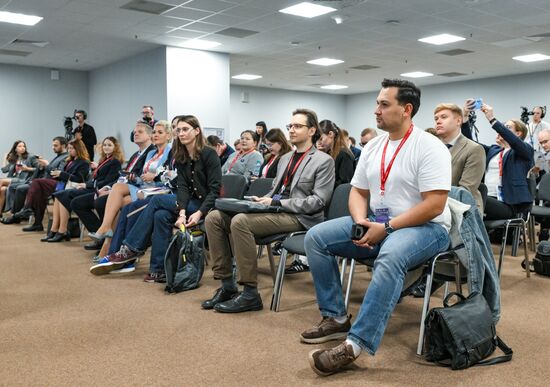 КМУ-2025. Как бизнес продвигает науку и зачем ему это