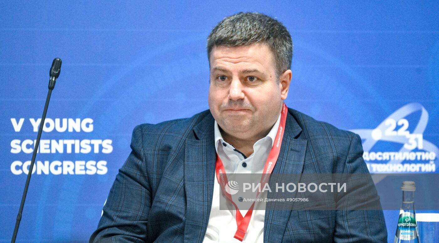 КМУ-2025. Как бизнес продвигает науку и зачем ему это