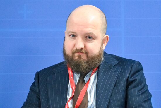 КМУ-2025. Как бизнес продвигает науку и зачем ему это