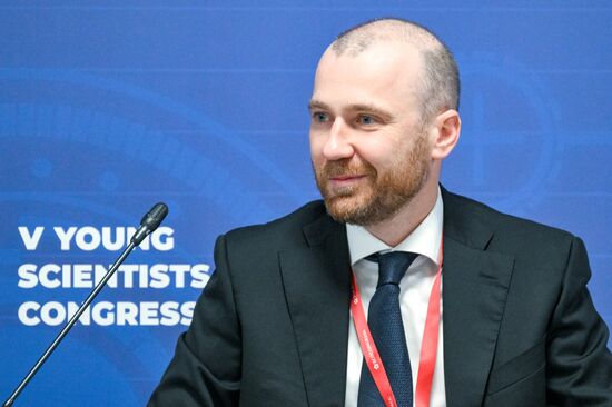 КМУ-2025. Как бизнес продвигает науку и зачем ему это