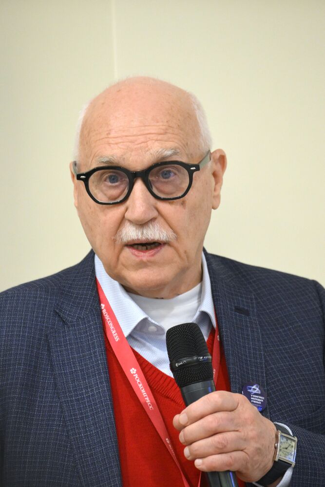 КМУ-2025. Лекция. Биофотоника – наука будущего: инновационные подходы к решению проблем биомедицинской визуализации и фототерапии
