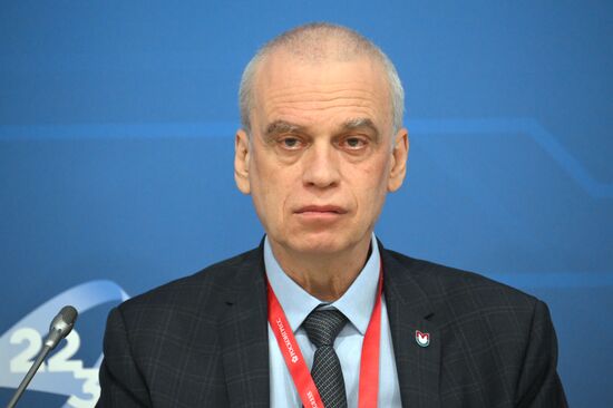 КМУ-2025. Стажировка во время учебы: дорога с двусторонним движением 