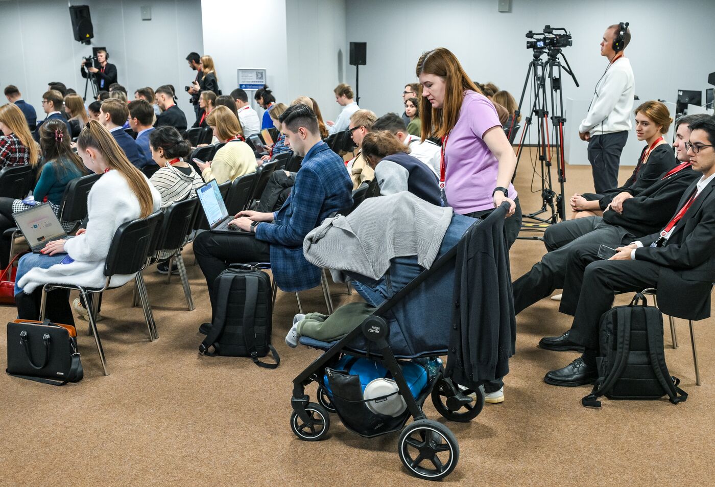 КМУ-2025. Аналитика будущего: искусственный интеллект в прогнозировании рисков и источников чрезвычайных ситуаций