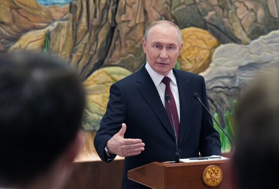 Сессия Совета коллективной безопасности ОДКБ в Бишкеке