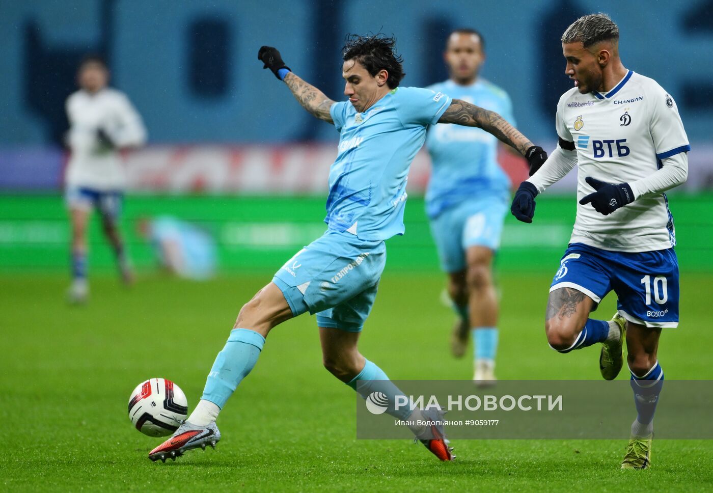 Футбол. Кубок России. "Динамо" (Москва) - "Зенит" (Санкт-Петербург)