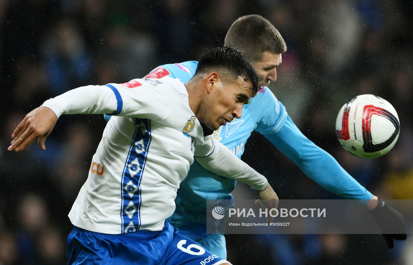 Футбол. Кубок России. "Динамо" (Москва) - "Зенит" (Санкт-Петербург)