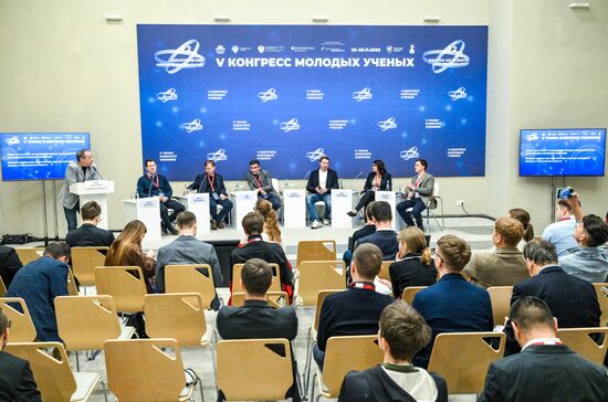 КМУ-2025. Графен: 20 лет спустя. От Нобелевской премии и фундаментальных исследований к прорывным продуктам