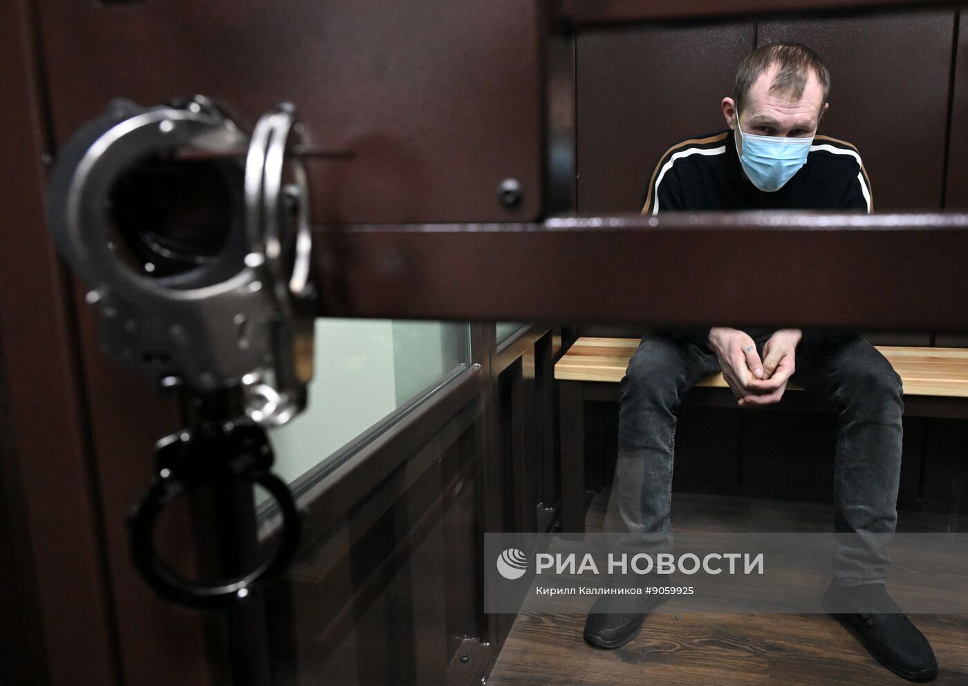 Оглашение приговора обвиняемым в мошенничестве с квартирой певицы Ларисы Долиной 