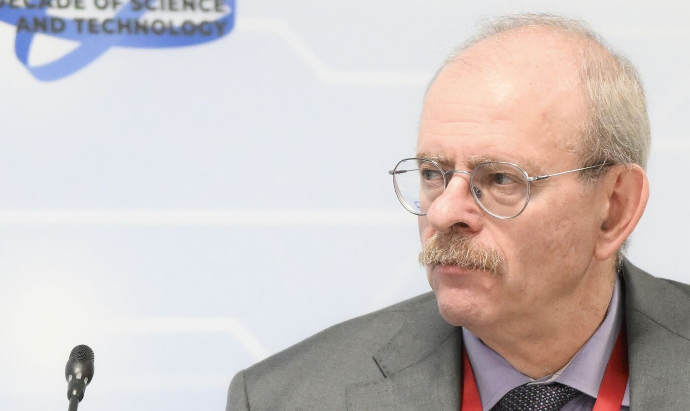 КМУ-2025. Ученый и учитель: как выстроить путь друг к другу