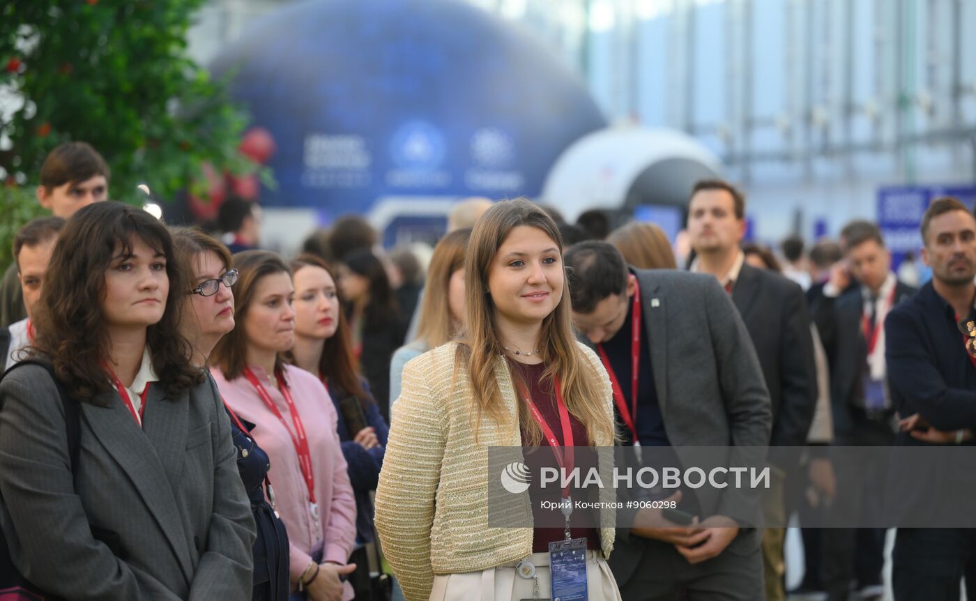 КМУ-2025. Работа конгресса