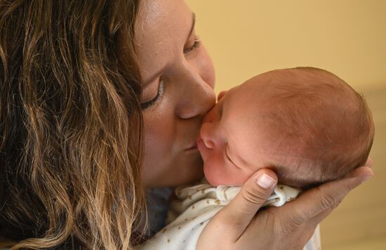 30 ноября в России отмечается День матери