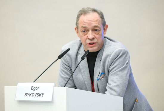 КМУ-2025. Графен: 20 лет спустя. От Нобелевской премии и фундаментальных исследований к прорывным продуктам