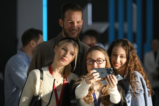 КМУ-2025. Работа конгресса