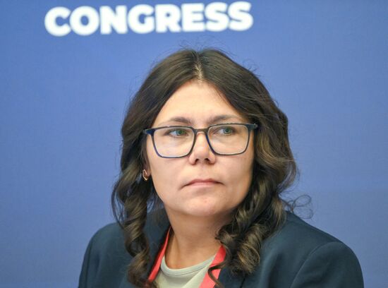 КМУ-2025. Графен: 20 лет спустя. От Нобелевской премии и фундаментальных исследований к прорывным продуктам