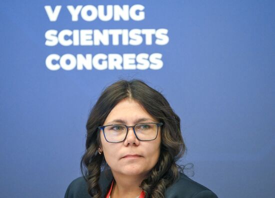 КМУ-2025. Графен: 20 лет спустя. От Нобелевской премии и фундаментальных исследований к прорывным продуктам