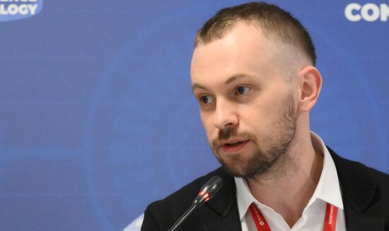 КМУ-2025. Дизайн-исследование: как научные методы помогают создавать продукты будущего