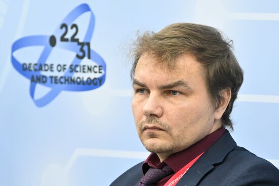 КМУ-2025. Искусственный интеллект: полное возможностей будущее или угроза?