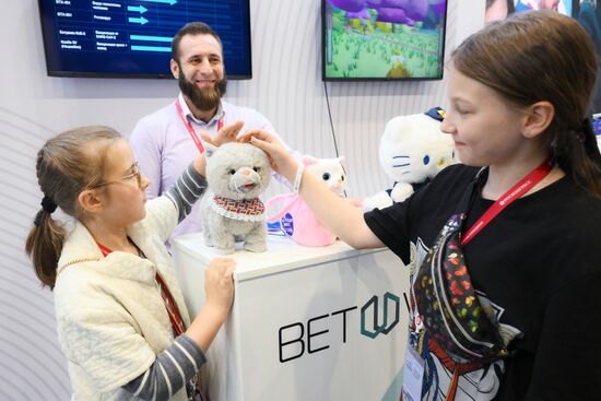 КМУ-2025. Работа конгресса