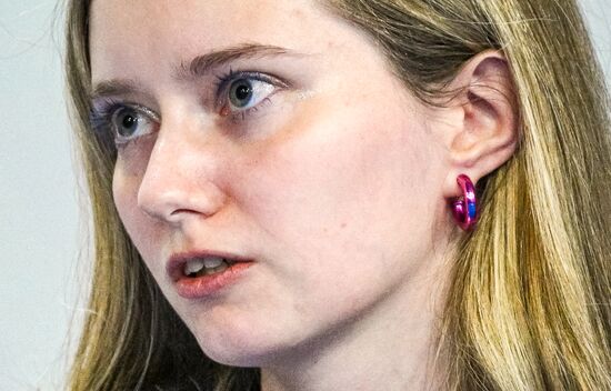 КМУ-2025. Искатели науки. Со сцены театра за хирургический стол: длинный путь от гуманитария до нейробиолога