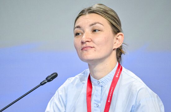 КМУ-2025. Передавая эстафету: диалог лауреатов о будущем педагогической науки