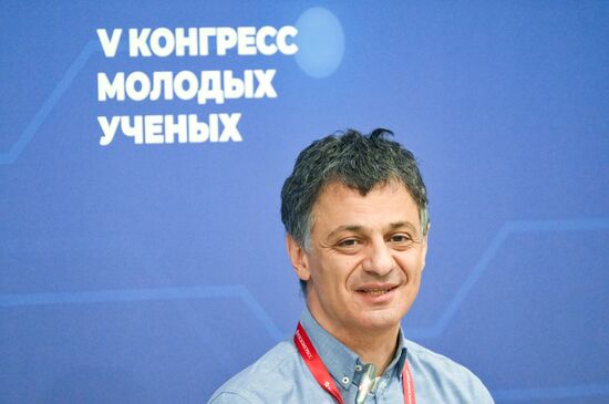 КМУ-2025. Лекция. Предсказание и объяснение новых химических явлений и веществ