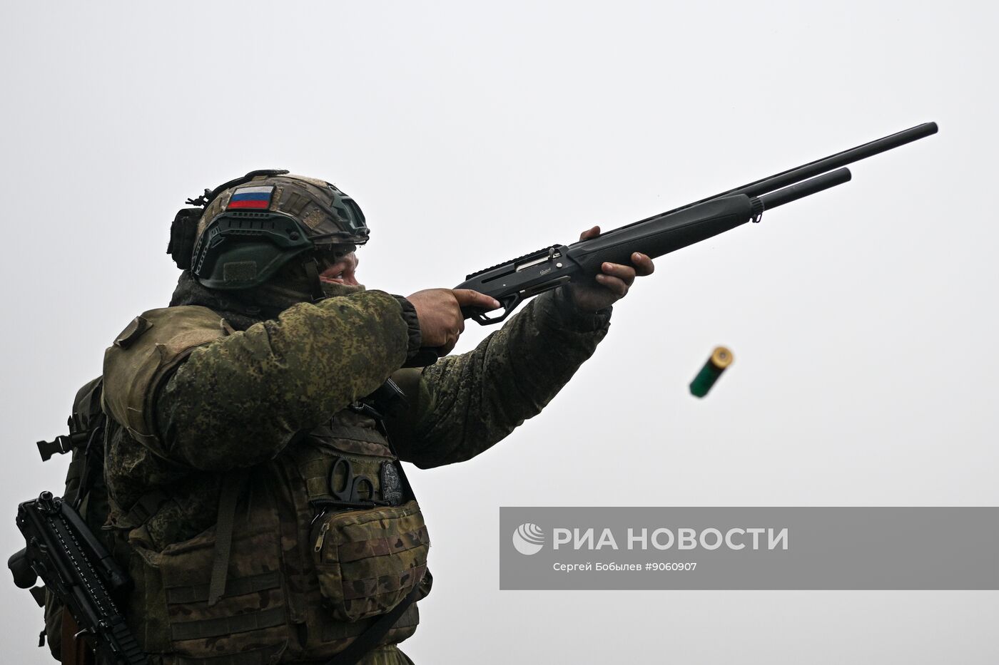 Отработка боевого слаживания военнослужащими 114-й отдельной гвардейской мотострелковой бригады группировки "Центр"