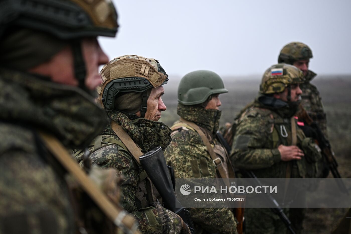 Отработка боевого слаживания военнослужащими 114-й отдельной гвардейской мотострелковой бригады группировки "Центр"